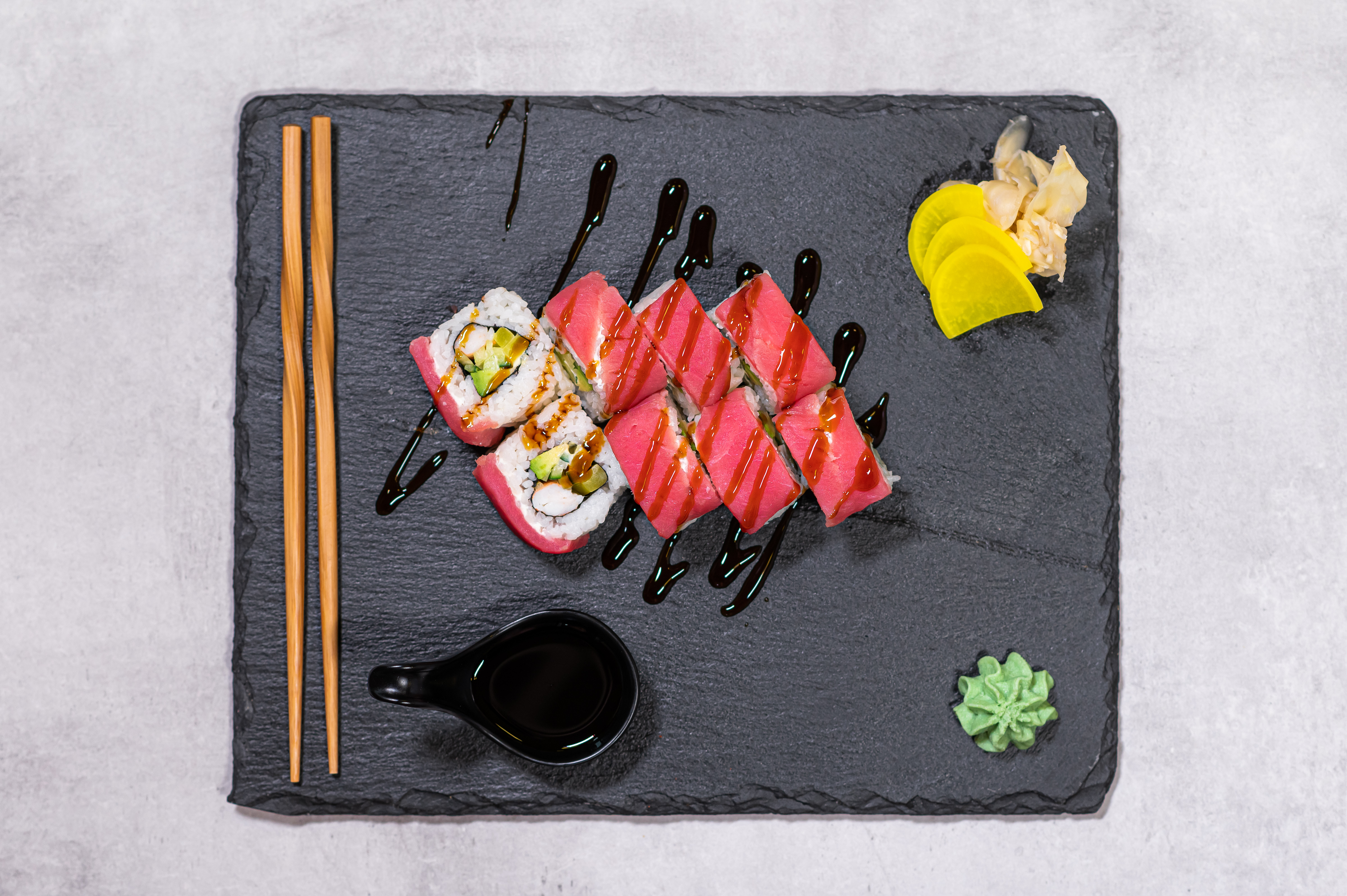 Tuna Ebi Roll 8 ks